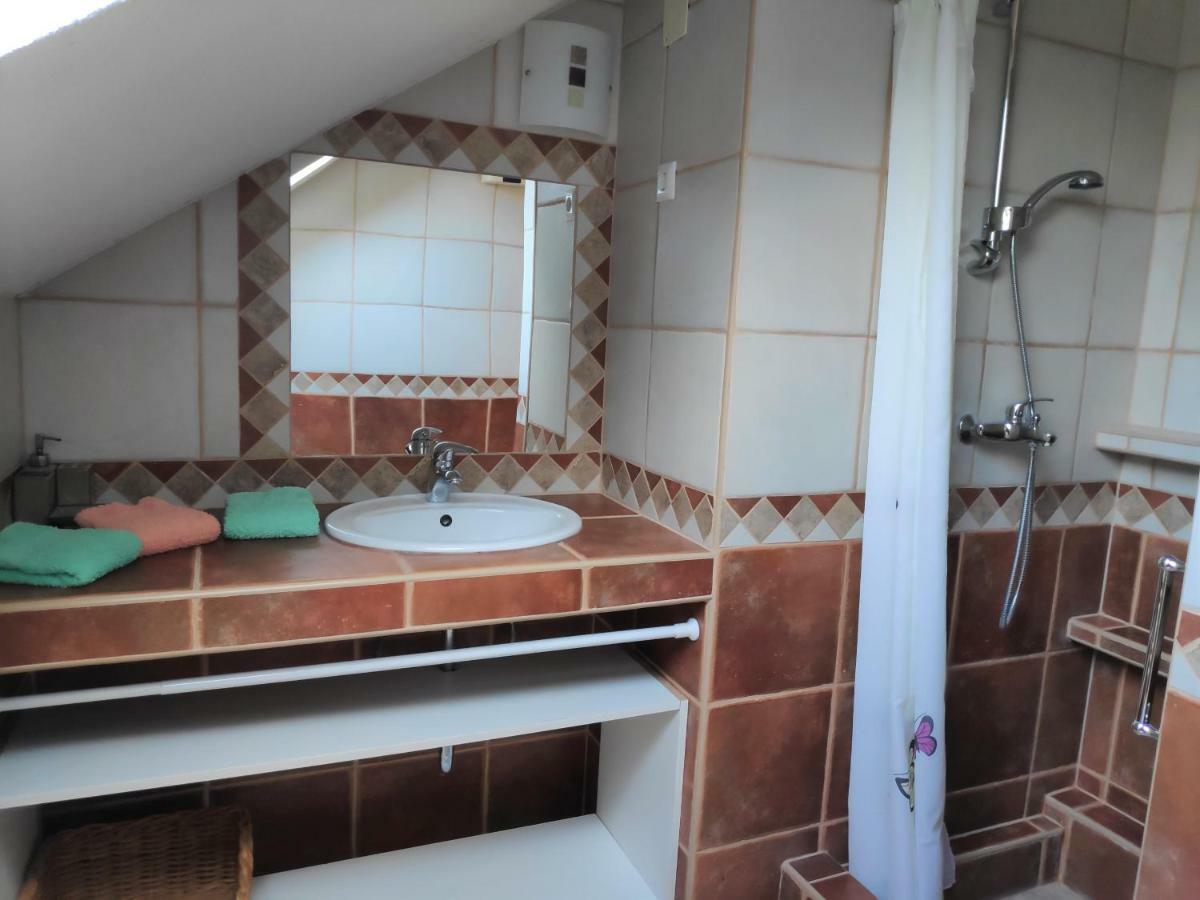 Villa Punta Blava - Beach Front, Ideal For Family Vacation With Kids, Large Terraces With Sea View, Internet, Netflix, No Pets Allowed Obrovac Eksteriør bilde