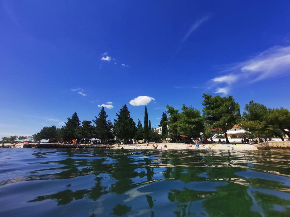 Villa Punta Blava - Beach Front, Ideal For Family Vacation With Kids, Large Terraces With Sea View, Internet, Netflix, No Pets Allowed Obrovac Eksteriør bilde